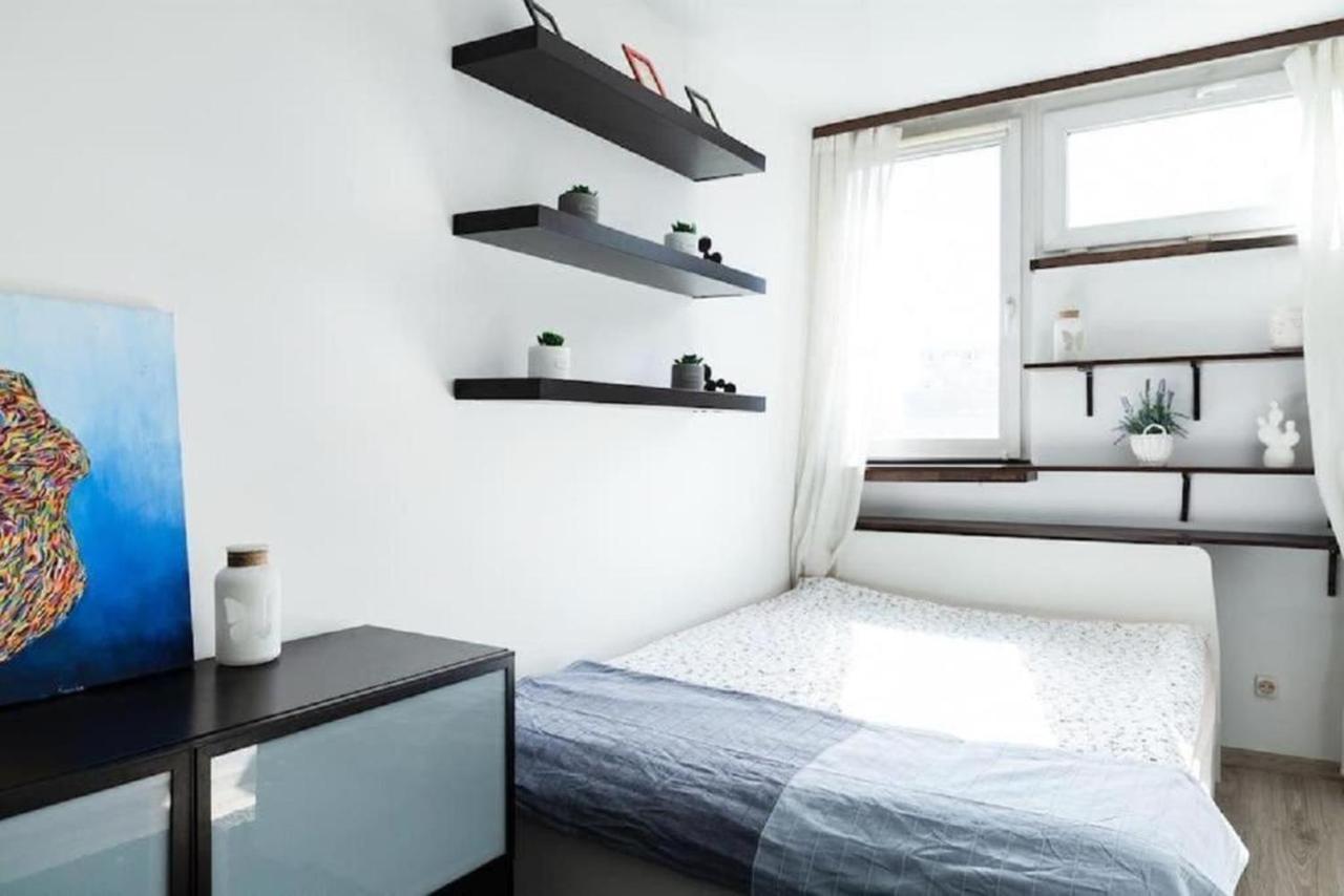 Golden Apartments - City Center - Jpii20 Varsó Kültér fotó